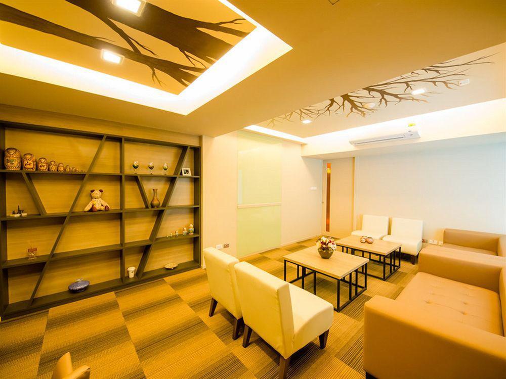 Myhotel Cmyk@Ratchada Bangkok Kültér fotó